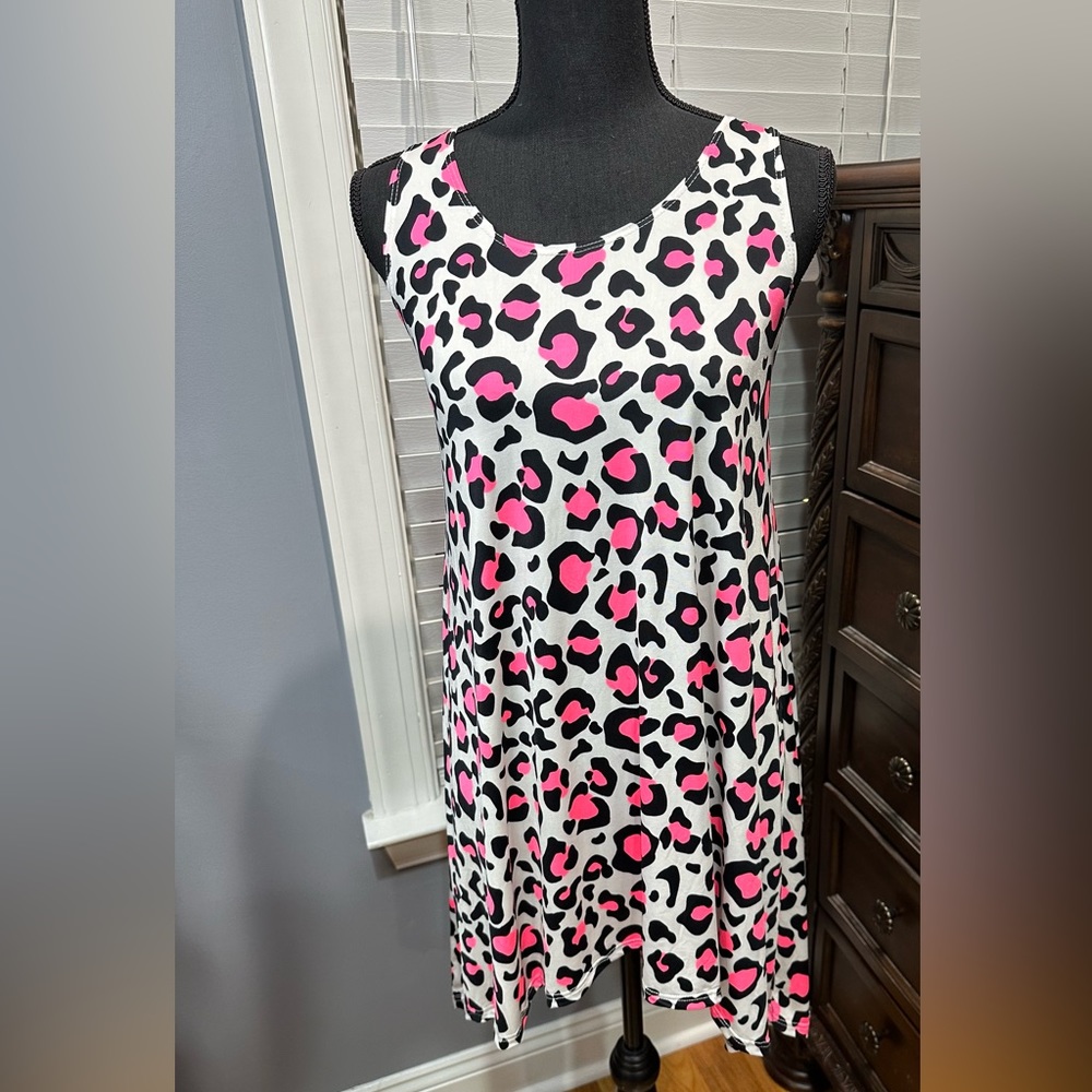 Brand : lily Bleu 
Size : small